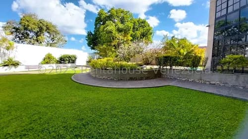 Espectacular Penthouse En Venta En Los Chorros - Vista 360°